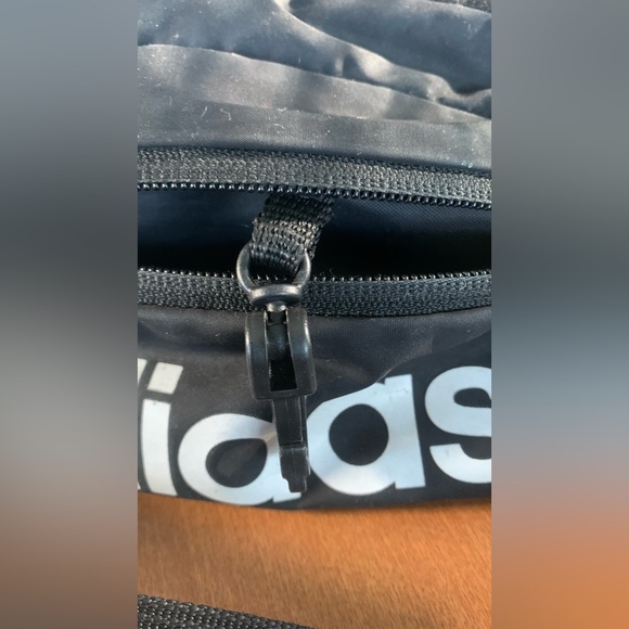 Addidas Fanny pack - Picture 2 of 10